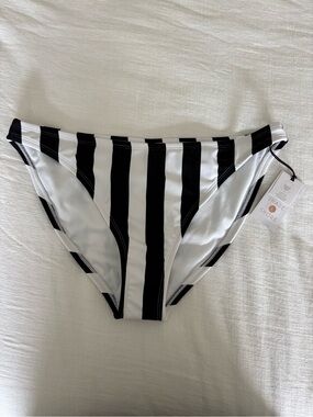 NWT Shade & Shore Black and White Striped Bikini Bottom